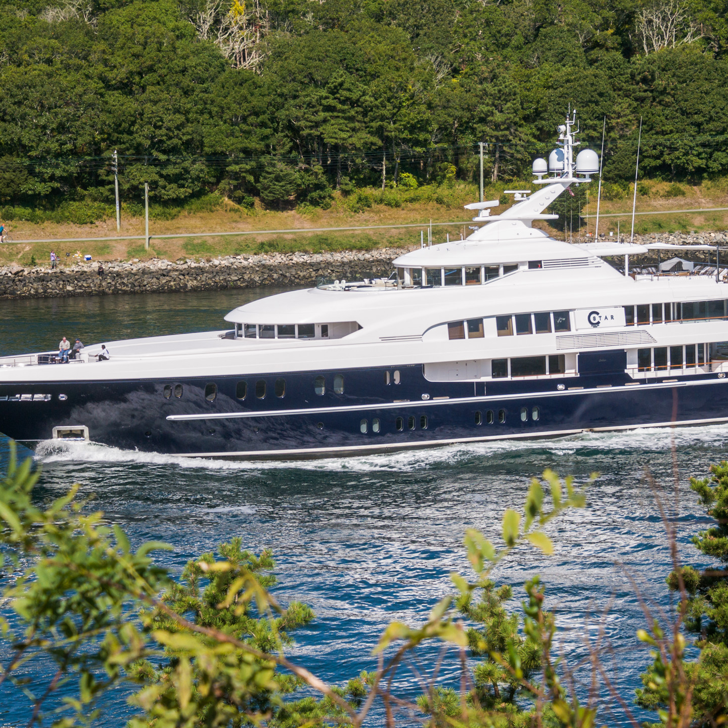 Blue And White Superyacht | Praxis